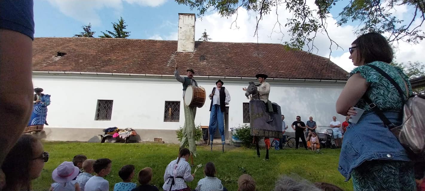 347250347 952355386077442 2794979876993609273 N.jpg